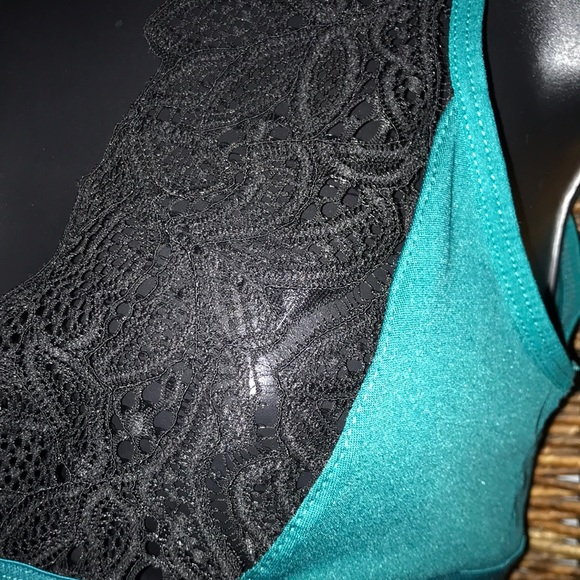 Teal with Black Lace Bralet - Picture 3 of 7